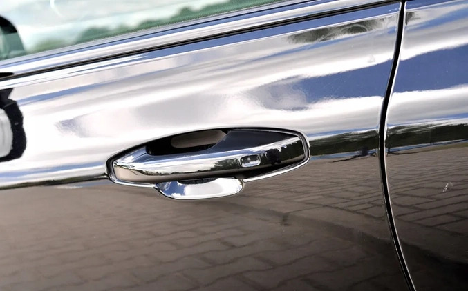 Volvo V60 cena 98900 przebieg: 179000, rok produkcji 2020 z Płock małe 781